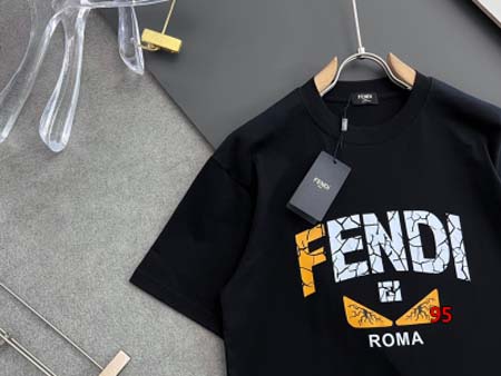 2024年5月21日夏季新作入荷 FENDI 半袖 Tシャツ95工場