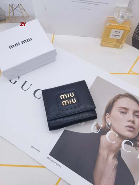 2024年5月31日人気新作入荷MIUMIU 財布 yue工場