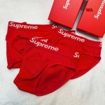 2024年新品人気SUPREME メンズ 下着一箱ごとに3枚