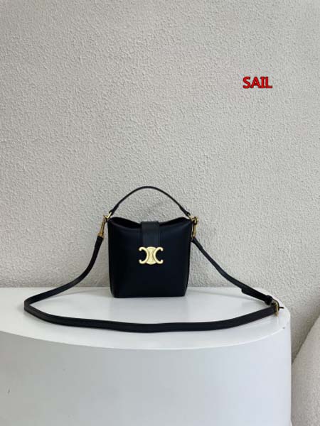 2024年5月29日人気新作入荷 CELINE ブランドバッ...