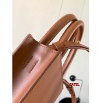 2024年春夏新作入荷高品質 LOEWE バッグ jiatel工場 SIZE:17CM~21.5CM～6CM