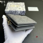 2024年5月31日人気新作入荷ディオール 財布 yue工場10.4×7×2cm