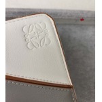 2024年6月3日人気新作入荷LOEWE 財布 qb工場19/10/3cm