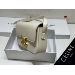 2024年6月4日人気新作入荷CELINE バッグqb工場20 X 10 X 4cm