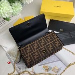 2024年6月4日人気新作入荷FENDI バッグqb工場21.5X12.5X6