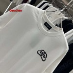 2024年6月18日夏季新作入荷バレンシアガ半袖 Tシャツ baochao工場