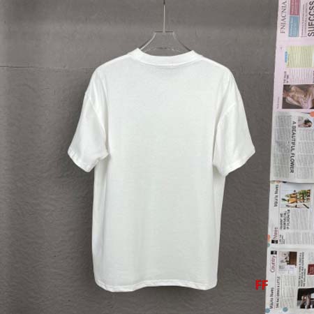 2024年7月17日夏季新作入荷バレンシアガ半袖 Tシャツ FF工場