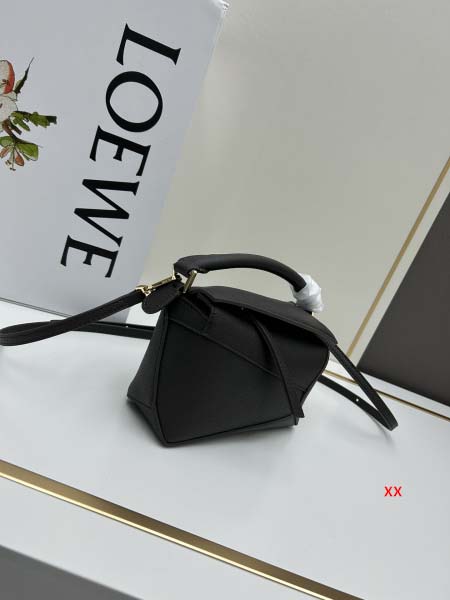 2024年8月1日新品入荷LOEWE バッグ XX工場 SIZE:18-8-12.5cm