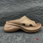 2024年7月1日高品質新品入荷バレンシアガ女性 スリッパ  SIA工場35-40