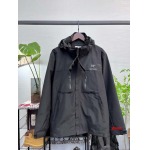 2024年7月25日新品入荷ARCTERYX 突撃衣 zhmin工場