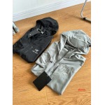 2024年7月25日新品入荷ARCTERYX コート zhmin工場