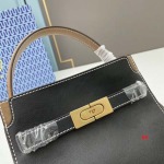 2024年8月1日新品入荷 TORY BURCH ブランドバッグ XX工場SIZE:19-15-9