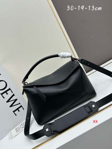 2024年8月1日新品入荷LOEWEバッグ XX工場 SIZ...