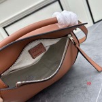 2024年8月1日新品入荷LOEWE バッグ XX工場 SIZE:24-10.5-16cm