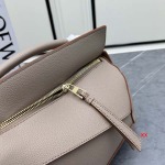 2024年8月1日新品入荷LOEWE バッグ XX工場 SIZE:24-10.5-16cm