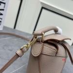 2024年8月1日新品入荷LOEWE バッグ XX工場 SIZE:18-8-12.5cm