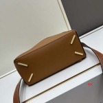 2024年8月1日新品入荷LOEWE バッグ XX工場 SIZE:30*12*19cm