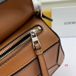 2024年8月1日新品入荷LOEWE バッグ XX工場 SIZE:18*12.5*8cm