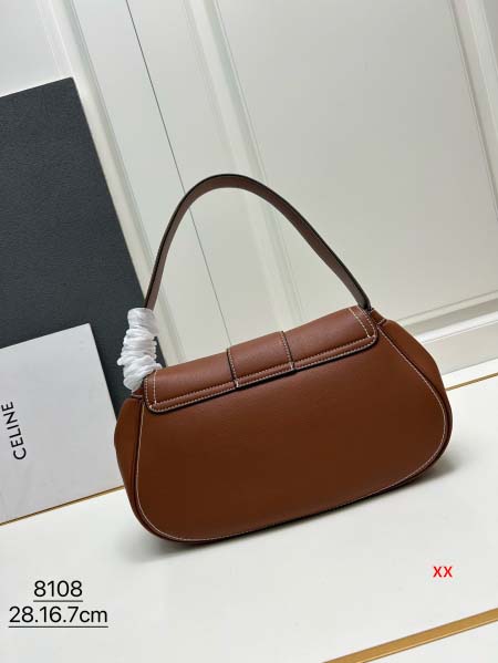 2024年8月1日新品入荷CELINE  バッグ XX工場 SIZE:28*16*7cm