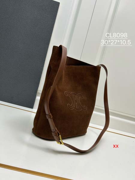 2024年8月1日新品入荷CELINE バッグ XX工場 SIZE:30*27*10.5