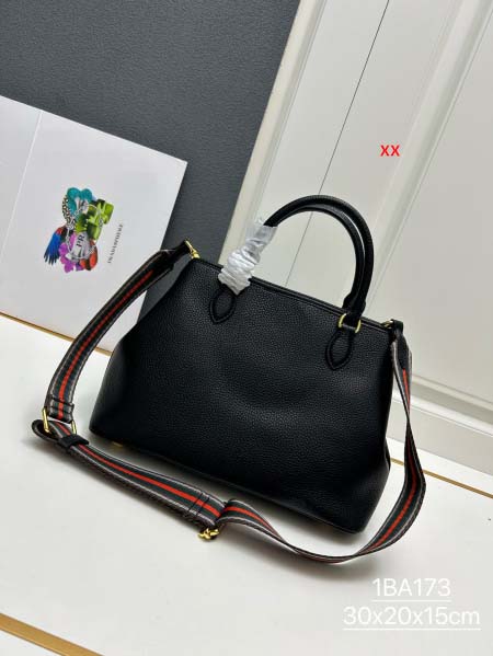 2024年8月2日新品入荷PRADA バッグ XX工場 30 x 20 x 15.5 cm: