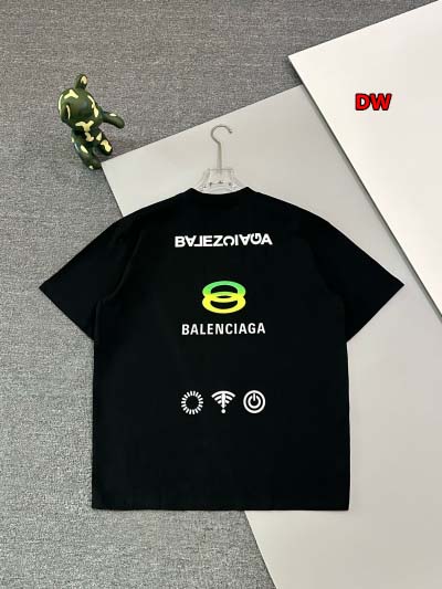 2024年8月19日秋冬新作入荷人気バレンシアガ半袖 Tシャツ DW工場