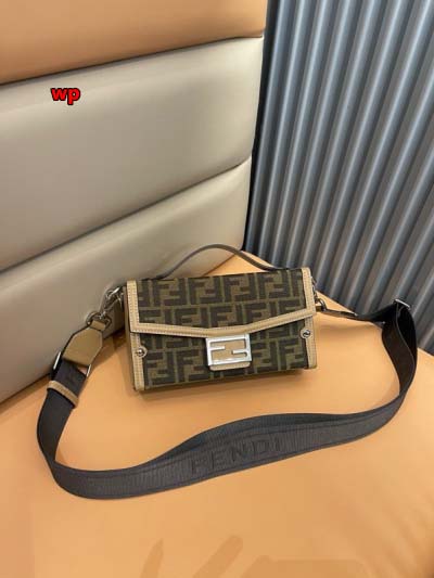 2024年高品質早秋新作入荷 FENDI バッグ wp工場size:22*13*6.5