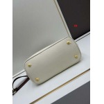 2024年8月1日新品入荷プラダ バッグ XX工場 SIZE:30 x 20 x 15.5 cm