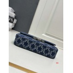 2024年8月1日新品入荷CELINE バッグ XX工場 SIZE:20.5*10.5*4cm