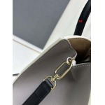 2024年8月2日新品入荷FURLAバッグ XX工場 SIZE:34*25*15CM