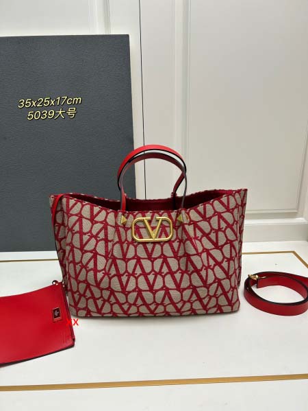 2024年8月2日新品入荷VALENTINO バッグ XX工...