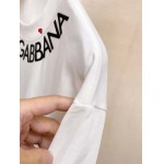 2024年8月12日早秋高品質新作入荷Dolce&Gabbana 半袖 Tシャツ Q工場