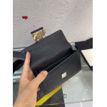 2024年高品質早秋新作入荷 FENDI バッグ wp工場size:17cm