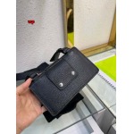 2024年高品質早秋新作入荷 FENDI バッグ wp工場size:17cm