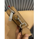 2024年高品質早秋新作入荷 FENDI バッグ wp工場size:22.15.5