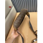 2024年高品質早秋新作入荷 FENDI バッグ wp工場size:35*20