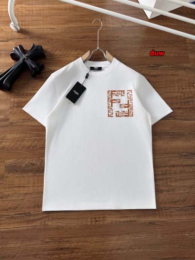 2024年8月23日秋冬高品質新作入荷 FENDI 半袖 T...