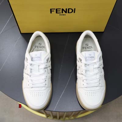 2024年8月26日秋冬新品入荷FENDI ブランドスニーカ...