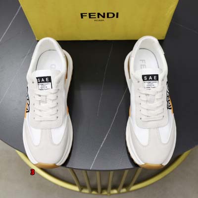 2024年8月26日秋冬新品入荷FENDI ブランドスニーカ...