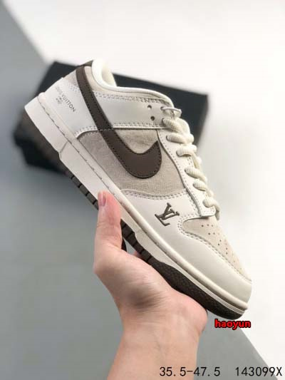 2024年8月27日秋冬新品入荷 NIKE スニーカー ha...