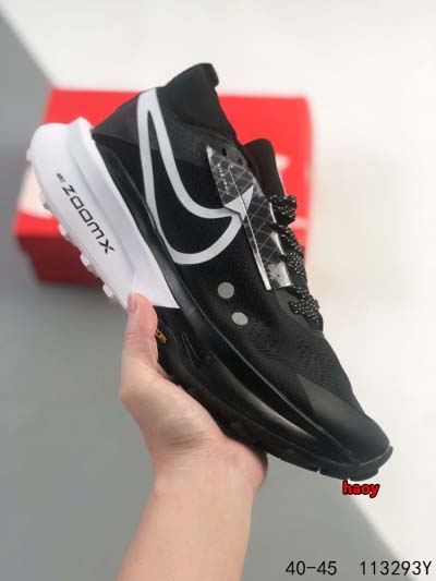 2024年8月28日秋冬新品入荷 NIKE スニーカー ha...