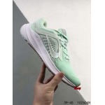 2024年8月28日秋冬新品入荷 NIKE スニーカー haoy工場