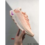 2024年8月28日秋冬新品入荷 NIKE スニーカー haoy工場