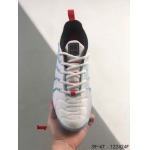 2024年8月28日秋冬新品入荷 NIKE スニーカー haoy工場