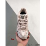 2024年8月28日秋冬新品入荷 NIKE スニーカー haoy工場