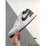 2024年8月28日秋冬新品入荷 NIKE スニーカー haoy工場