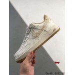 2024年8月28日秋冬新品入荷 NIKE スニーカー haoy工場