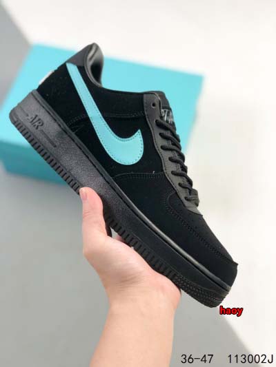 2024年8月28日秋冬新品入荷 NIKE スニーカー ha...