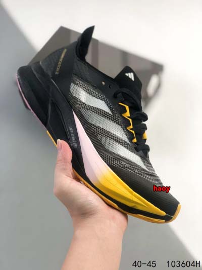 2024年8月28日秋冬新品入荷 Adidas  スニーカー...