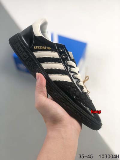 2024年8月28日秋冬新品入荷 Adidas  スニーカー...